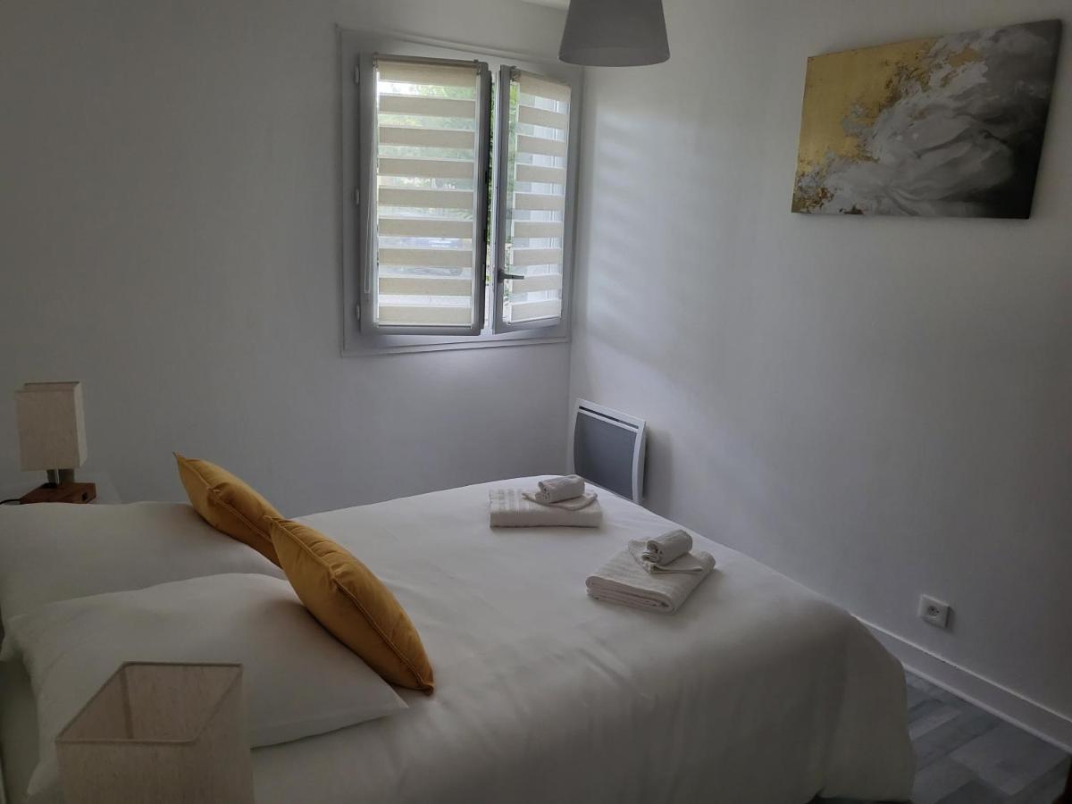 Maison De Vacances En Perigord Noir Le Buisson-de-Cadouin Dış mekan fotoğraf